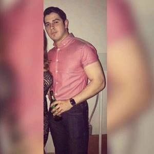 Meet your Posher, Christopher